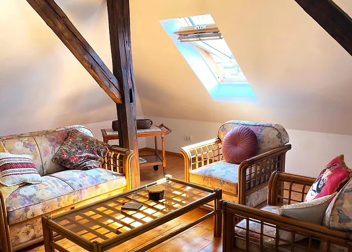 Rose\'S Oldtown Apartment